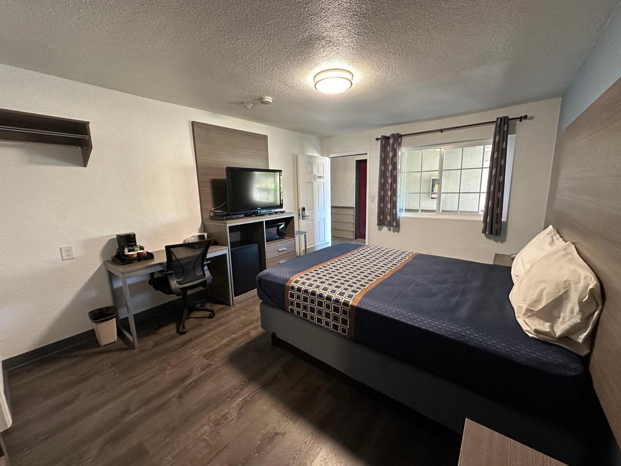 Sands Motel Livermore Extérieur photo