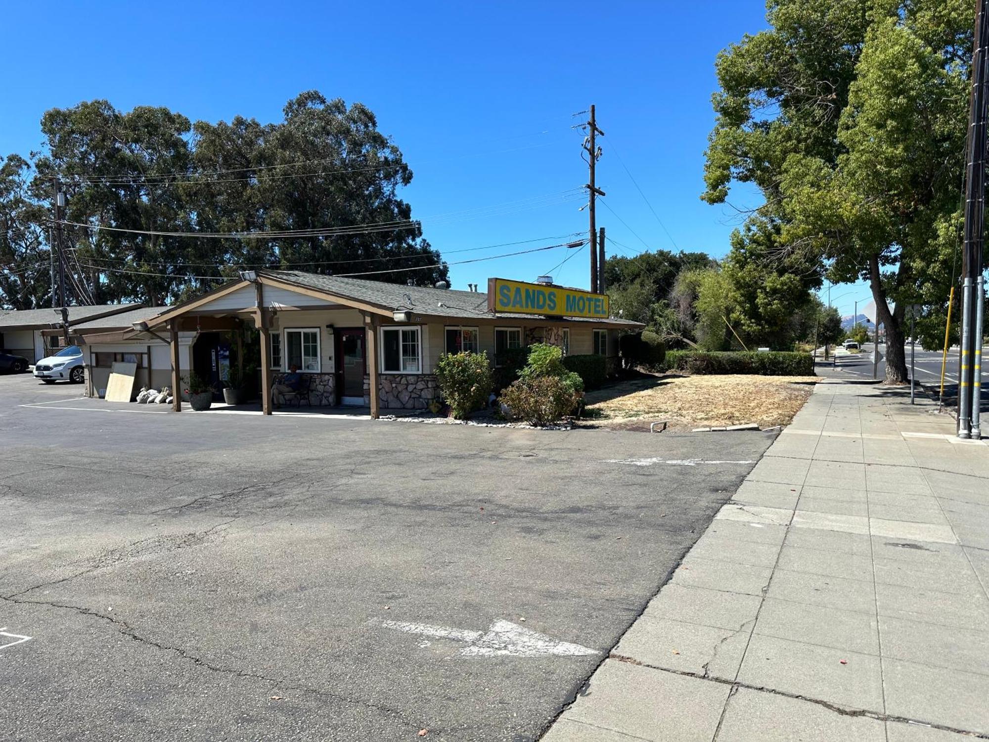 Sands Motel Livermore Extérieur photo